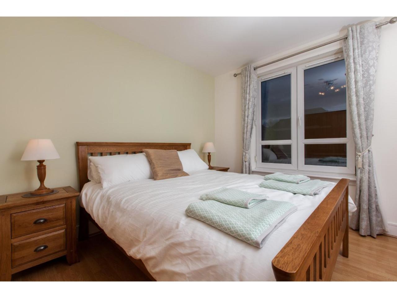 Spacious, Central Apartment Единбург Екстериор снимка