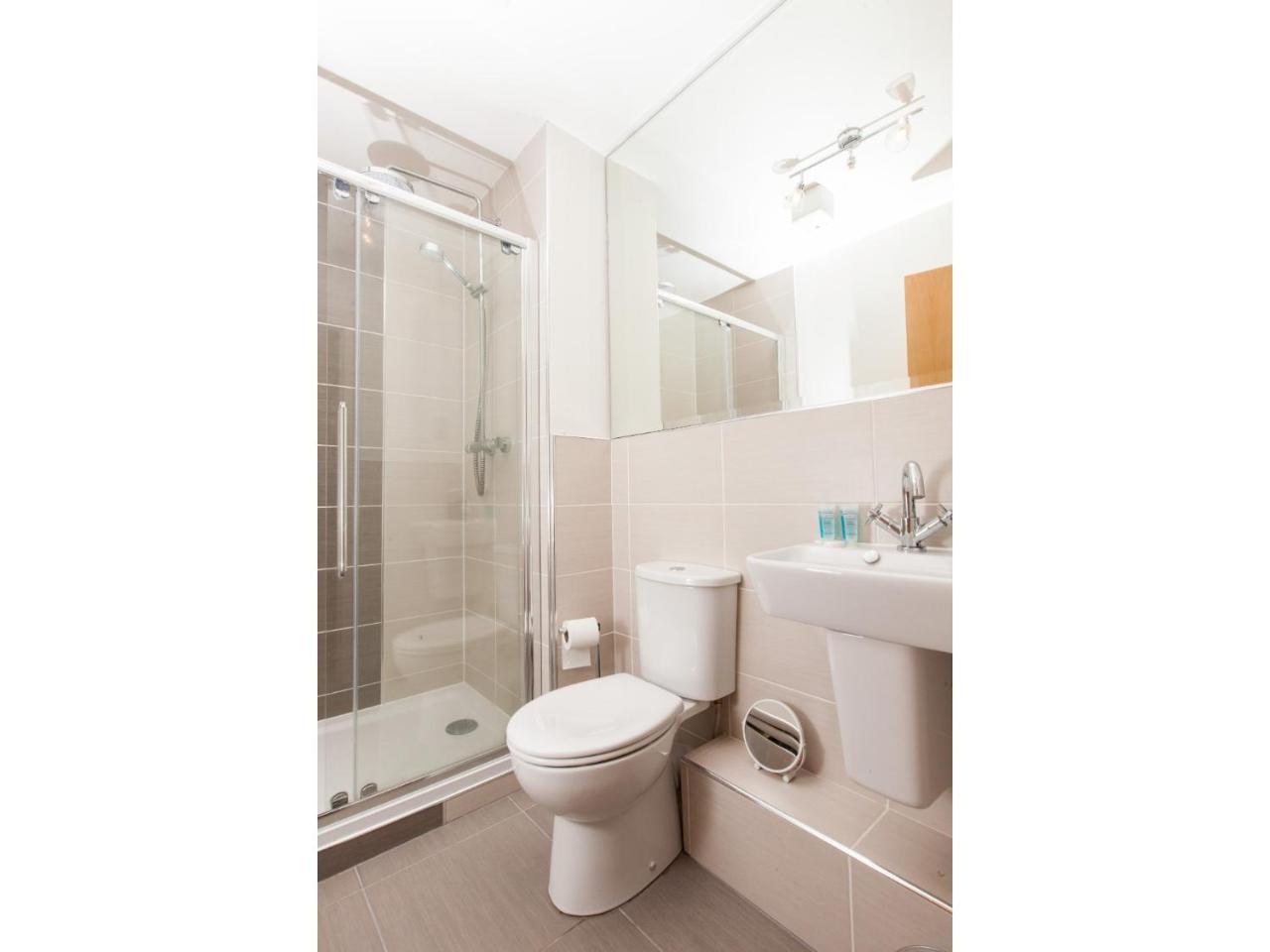 Spacious, Central Apartment Единбург Екстериор снимка