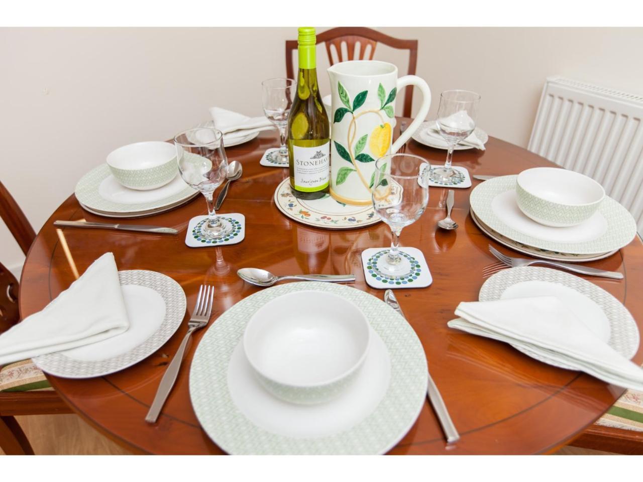 Spacious, Central Apartment Единбург Екстериор снимка